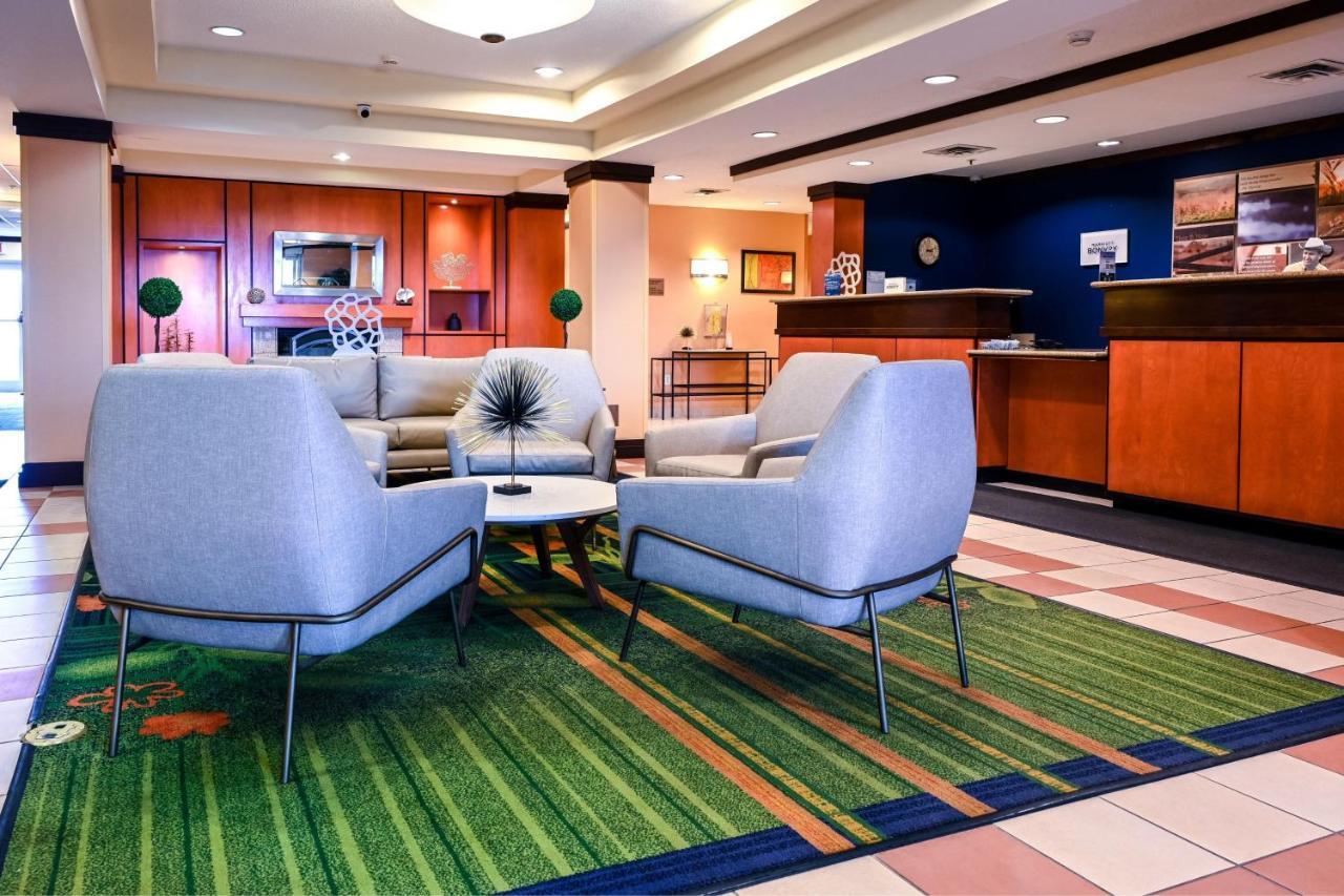 Fairfield And By Marriott Indianapolis/ 3* Noblesville