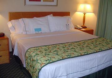 Fairfield And By Marriott Indianapolis/