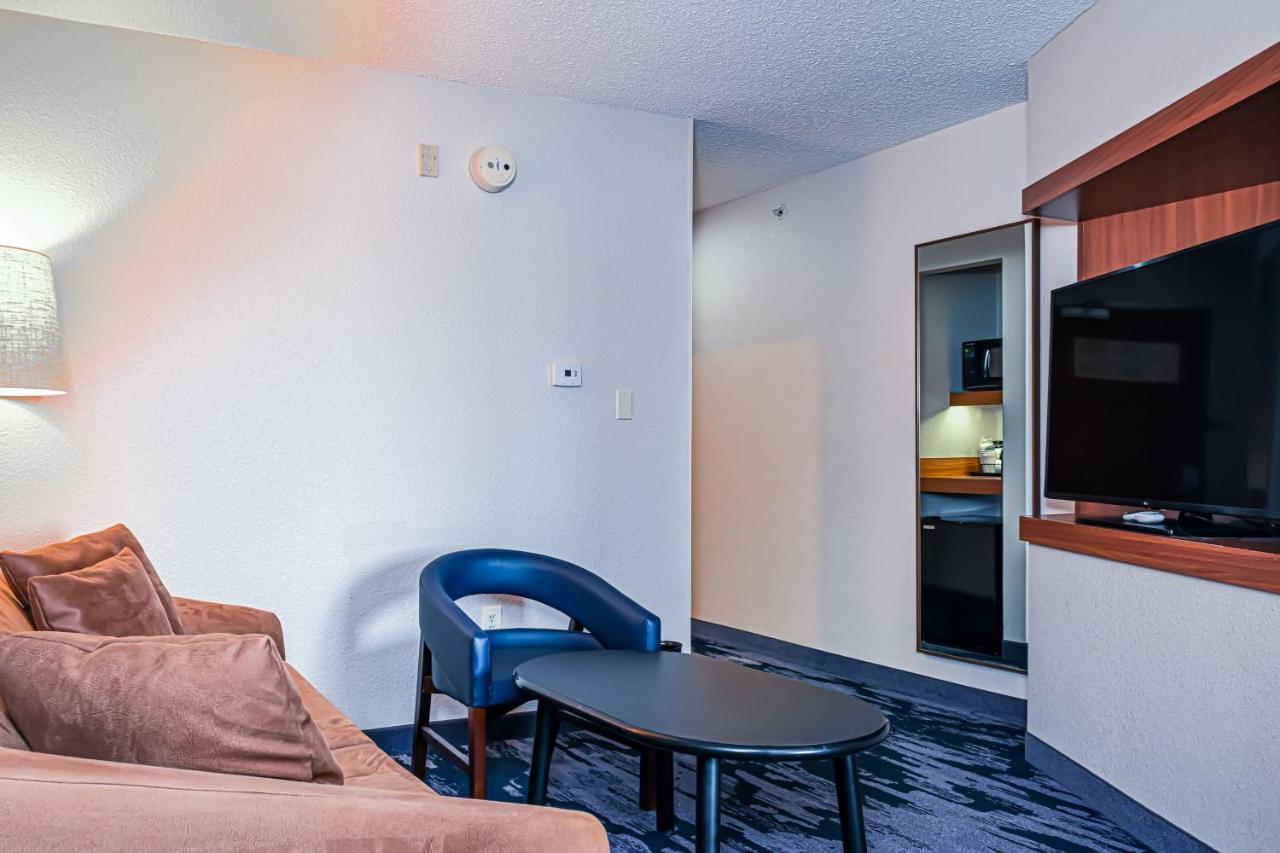 Fairfield And By Marriott Indianapolis/